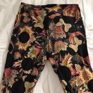 LulaRoe One Size Leggings - Disney Collection.